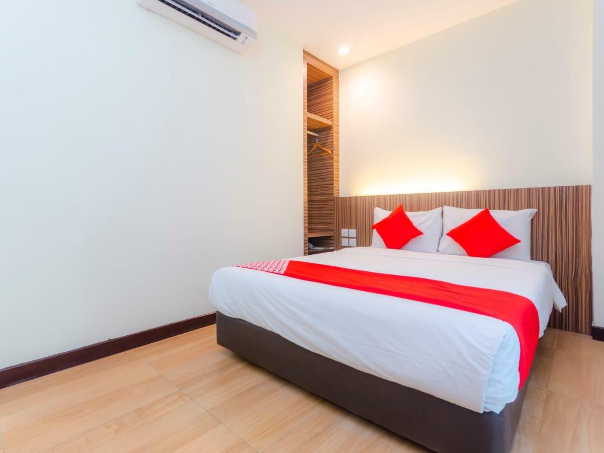 Wf Hotel Johor Bahru Exterior foto